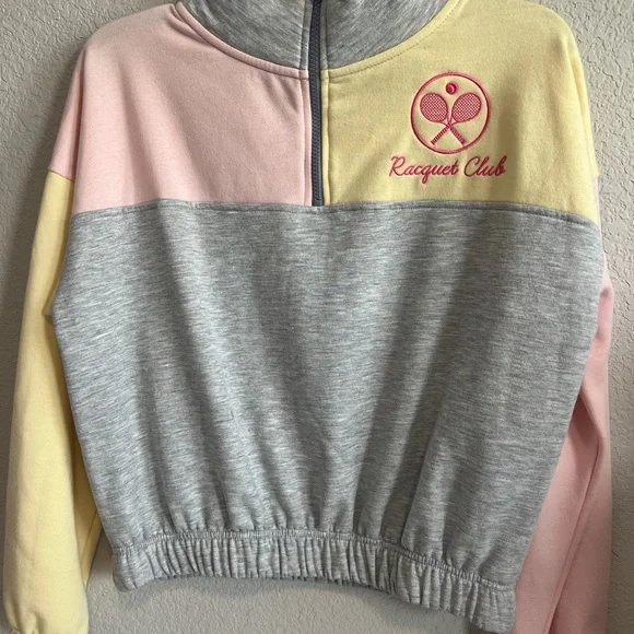 New Juniors' Public Library Racquet Club
Quarter-Zio Fleece Pullover - Picture 3 of 8